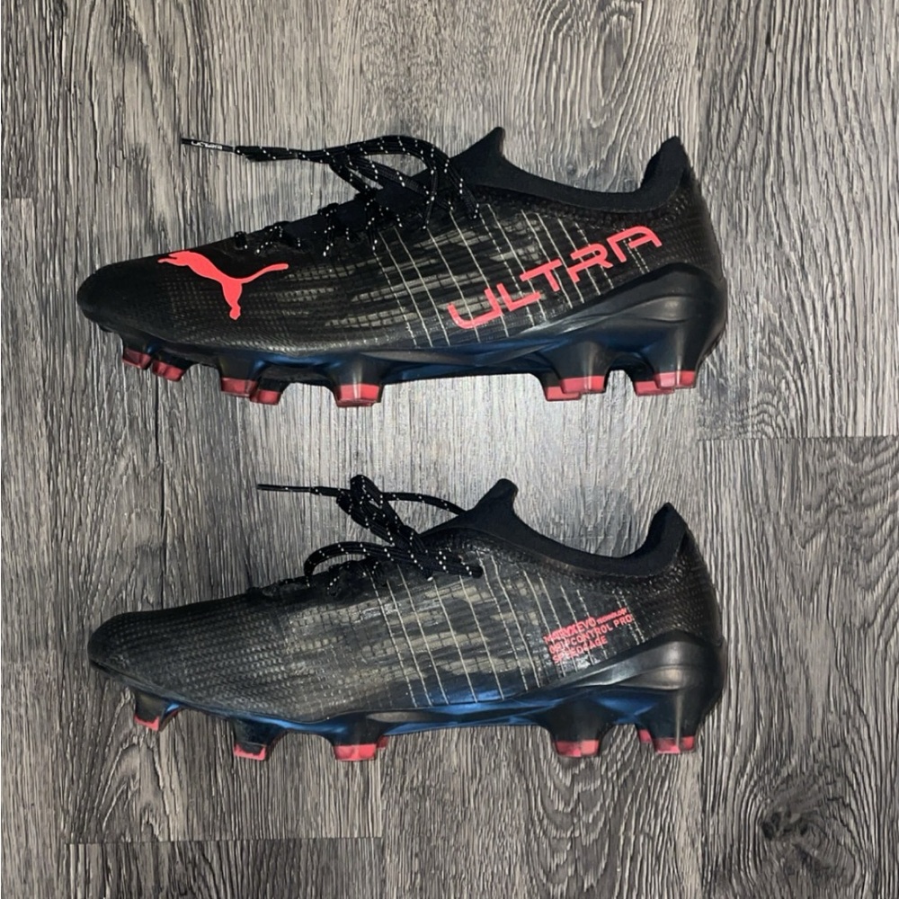 Puma Ultra 1.3 FG/AG Black/Red 9.5 US